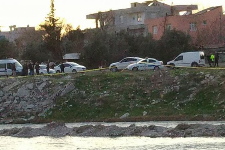F&uuml;nyesi olmayan el bombası, bomba imha ekiplerince patlatılarak imha edildi
