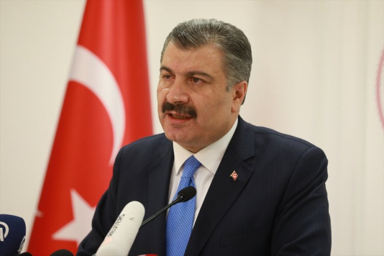 Sağlık Bakanı a&ccedil;ıkladı! Koronavir&uuml;s T&uuml;rkiye'ye sı&ccedil;radı