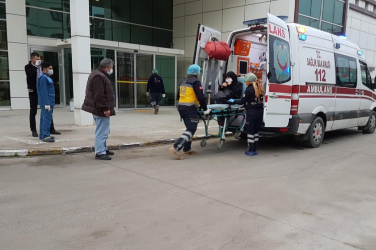 Umreden d&ouml;nen kadın, koronavir&uuml;s ş&uuml;phesiyle tedaviye alındı