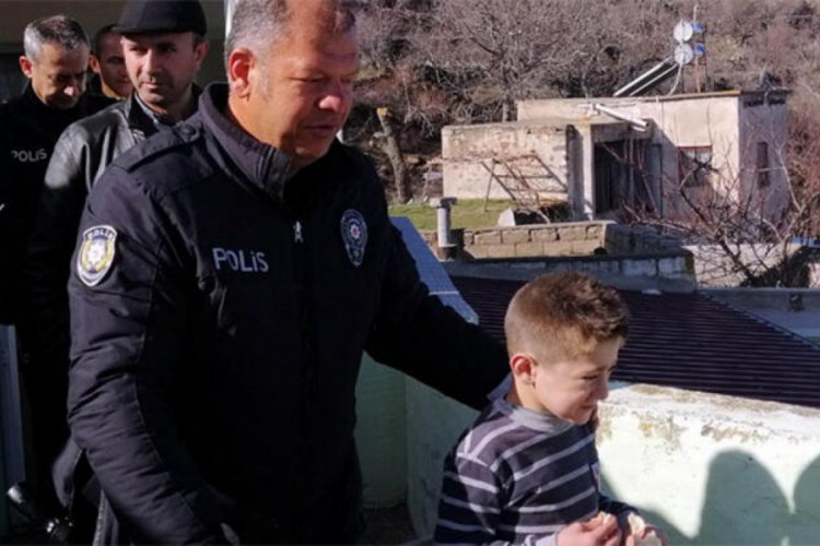 Kaybolan &ccedil;ocuk 10 saat sonra bulundu