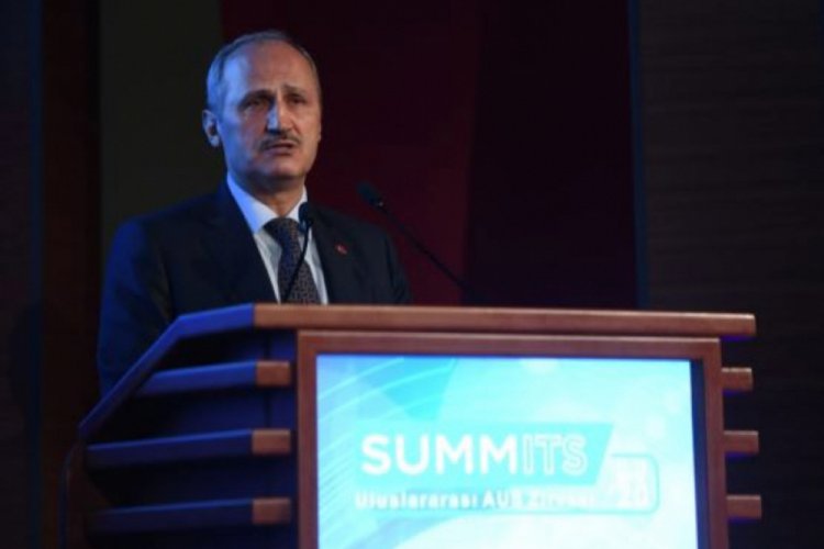 Bakan Turhan: Hedefimiz orta vadede 15 bin kilometre akıllı yola ulaşmak