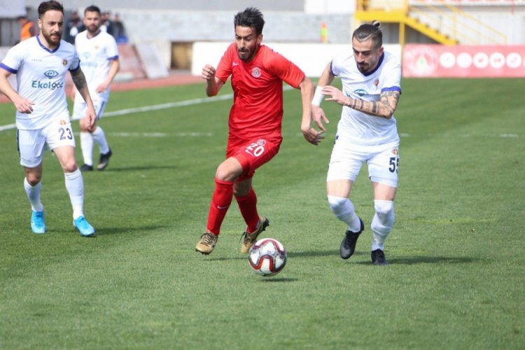&Uuml;mraniyespor ile Menemenspor yenişemedi