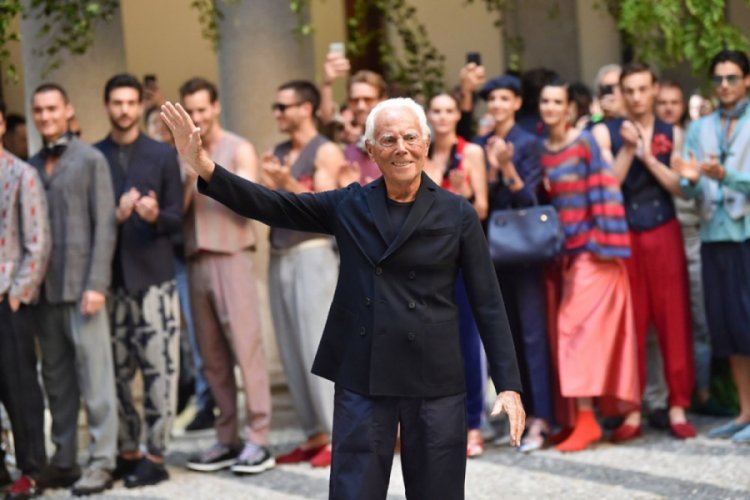 Moda devinden corona vir&uuml;sle m&uuml;cadele i&ccedil;in 1,25 milyon euro bağış