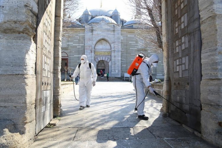 Selimiye Camisi'nde korona vir&uuml;s&uuml; &ouml;nlemi