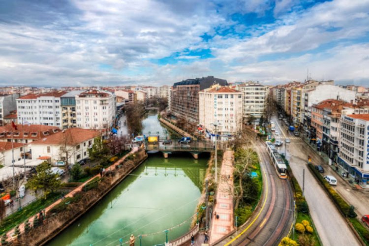 Eskişehir'de t&uuml;m kapalı alan etkinlikleri iptal edildi