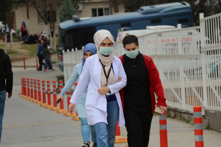 Batman'da umre d&ouml;n&uuml;ş&uuml; 3 kişi g&ouml;zlem altına alındı