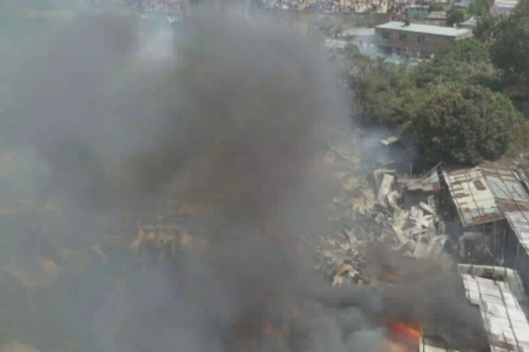 Bangladeş'te yaklaşık 200 kul&uuml;be k&uuml;l oldu