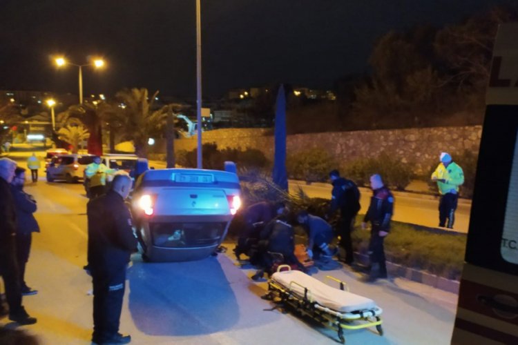 'Dur' ihtarına uymayan s&uuml;r&uuml;c&uuml; kaza yaptı