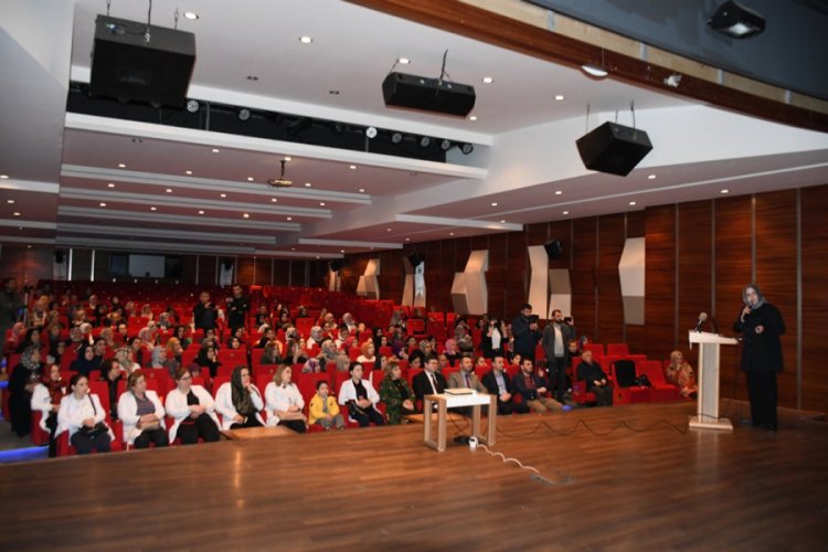 Bursa'da Bizim Gen&ccedil;ler Ritim At&ouml;lyesi ışık sa&ccedil;ıyor
