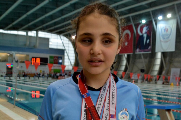 12 yaşındaki Cemre 6 yılda 22 madalya kazandı