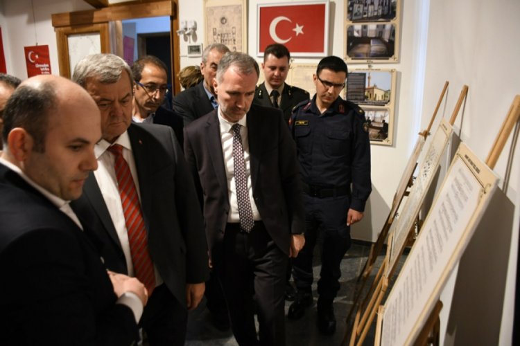 Mehmet Akif Ersoy &ouml;zel sergisi Bursa'da m&uuml;zede a&ccedil;ıldı