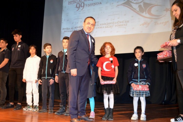 Bursa Mudanya'da İstiklal Marşının 99. yılı kutlandı