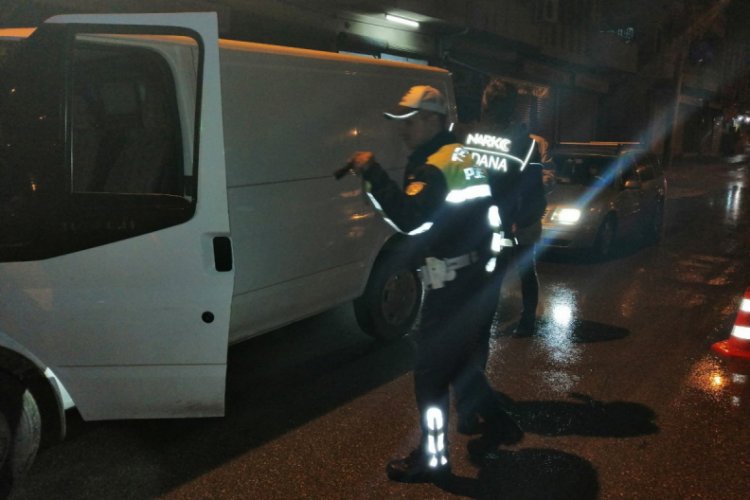Adana'da 500 polis ile narkotik uygulaması