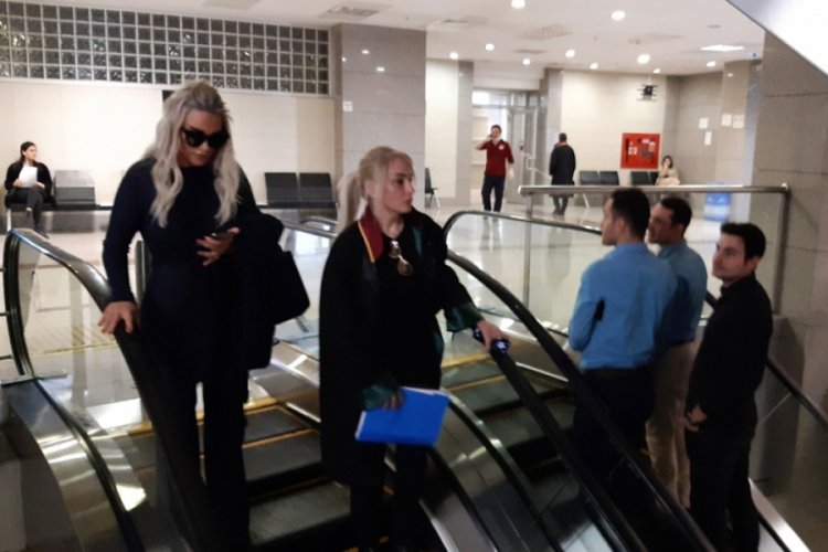 Yaşar İpek ile Seren Serengil'in boşanma davası ertelendi