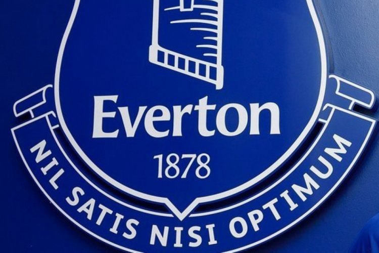Evertonlı futbolcuda korona vir&uuml;s ş&uuml;phesi!