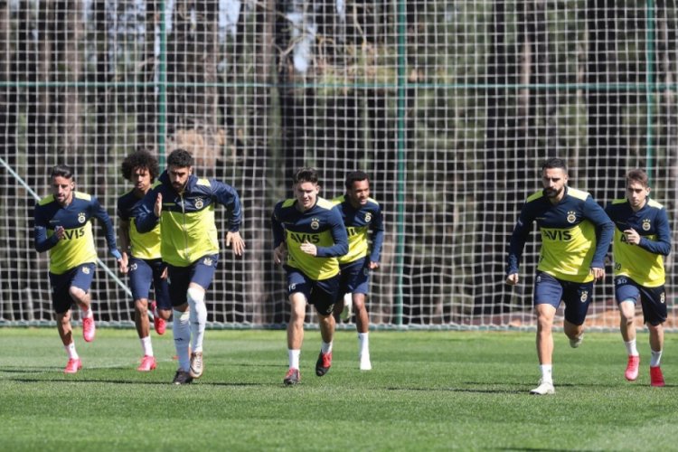 Fenerbah&ccedil;e'de Konyaspor ma&ccedil;ı hazırlıkları tamamlandı