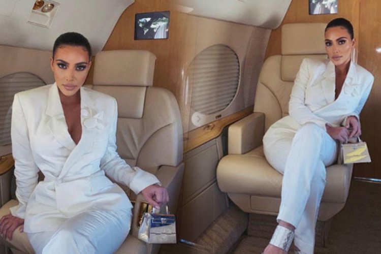 Kim Kardashian'ın &ccedil;antasının fiyatı dudak u&ccedil;uklatıyor