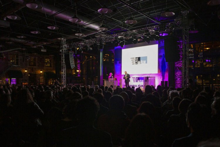 İstanbul Film Festivali koronavir&uuml;s nedeniyle ertelendi