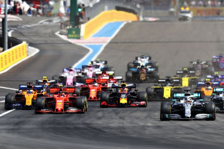 Formula 1'in Bahreyn ve Vietnam ayakları ertelendi