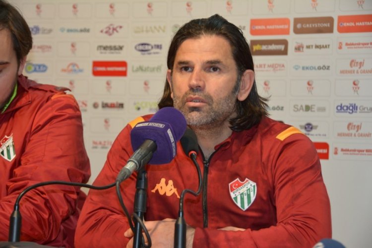 Bursaspor Teknik Direkt&ouml;r&uuml; &Uuml;z&uuml;lmez: İnsan sağlığı her şeyden &ouml;nemli