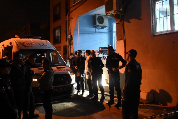 Lokalde oyun oynarken darp ettiği kişi tarafından &ouml;ld&uuml;r&uuml;ld&uuml;