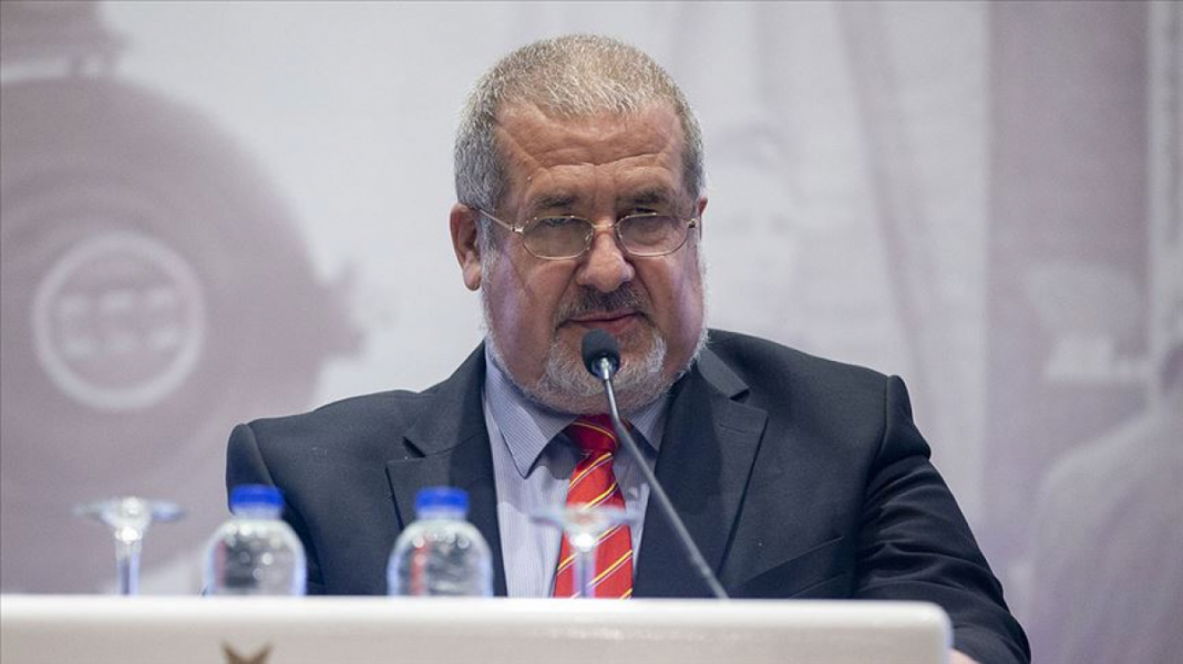 Kırım Tatar Milli Meclisi Başkanı: Rusya uluslararası hukuku &ccedil;iğnedi