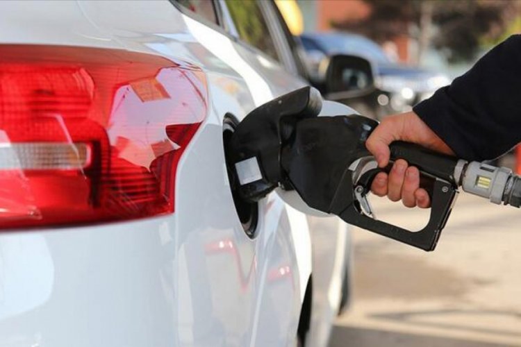 Benzine bir indirim daha geliyor!