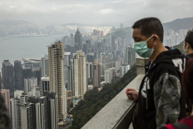 Hong Kong, yurt dışından gelen t&uuml;m yolcuları karantinaya alacak