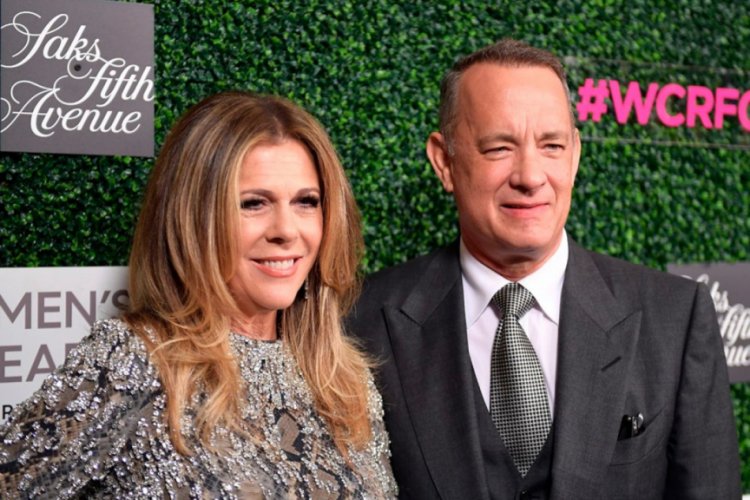 Tom Hanks ile Rita Wilson koronavir&uuml;sten kurtuldu