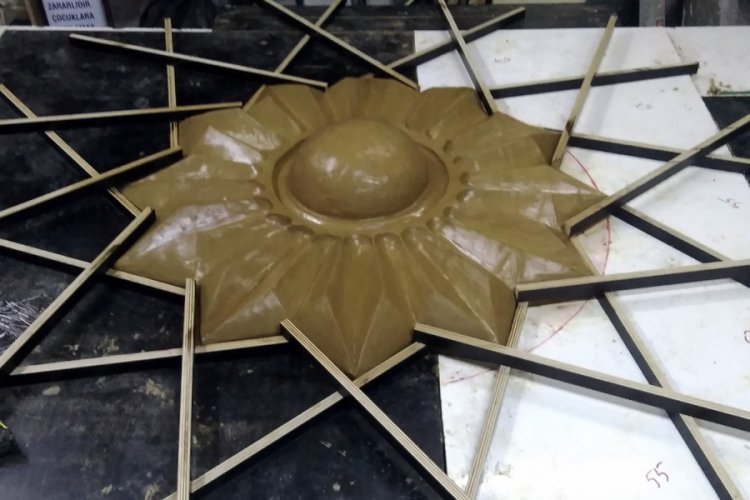 Bursa'da &ccedil;amur sanata, şehir galeriye d&ouml;n&uuml;yor