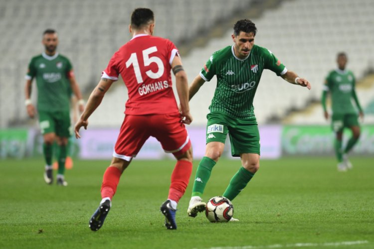 Bursaspor'dan Anıl ve &Ouml;zer a&ccedil;ıklaması