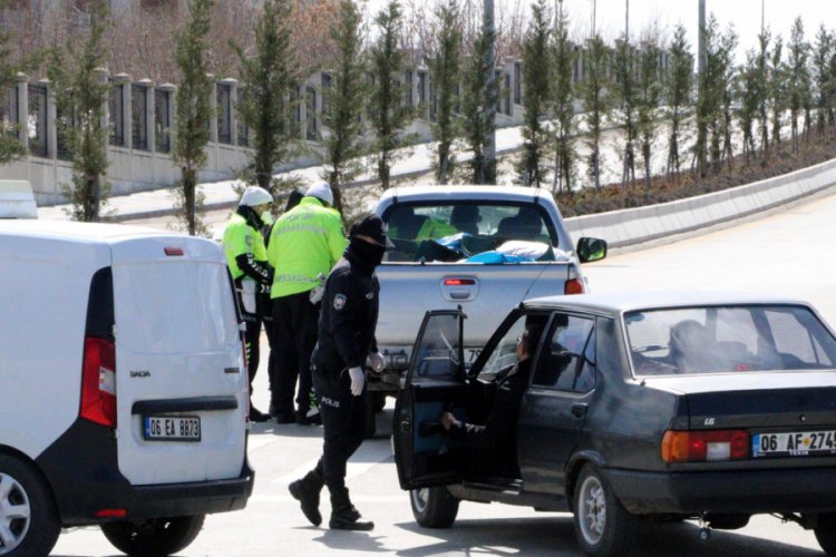 G&ouml;lbaşı'nda umre d&ouml;n&uuml;ş&uuml; 3 bin 500 kişinin karantina s&uuml;reci devam ediyor