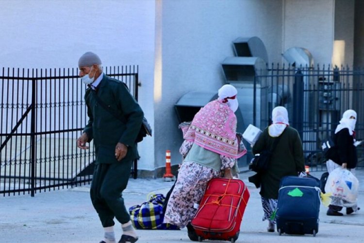 Umreden habersiz gelen kafile, Ankara ve Konya'ya g&ouml;nderildi