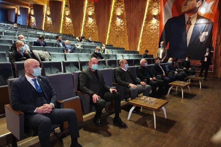 Bursa'da yerli otomobile maskeli &Ccedil;ED toplantısı yapıldı