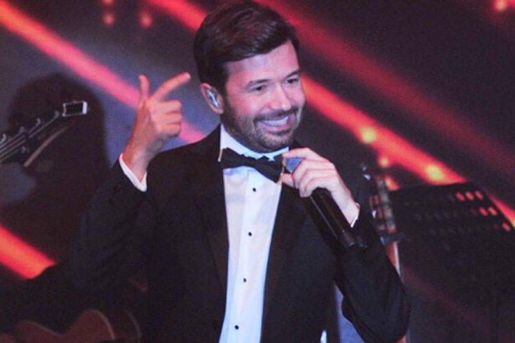 Yalın, Instagram &uuml;zerinden konser verecek