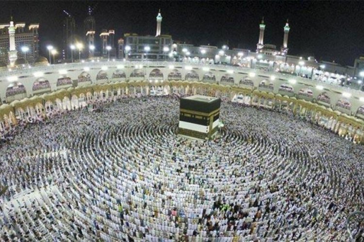 Umreciler, Suudi Arabistan'da tedbir ama&ccedil;lı karantinaya alındı