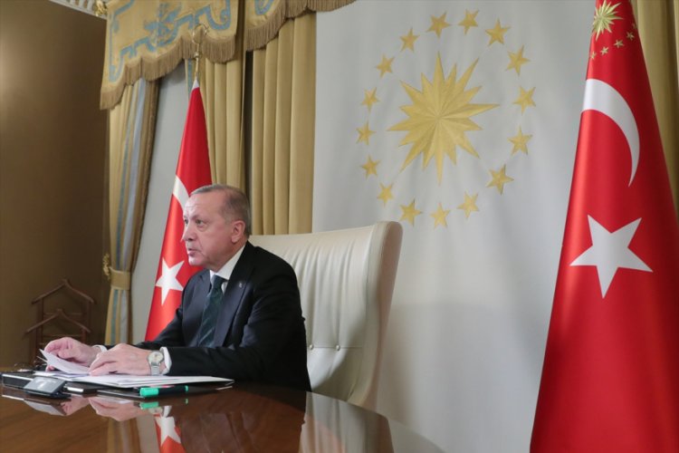 Cumhurbaşkanı Erdoğan'dan d&ouml;rtl&uuml; zirve a&ccedil;ıklaması
