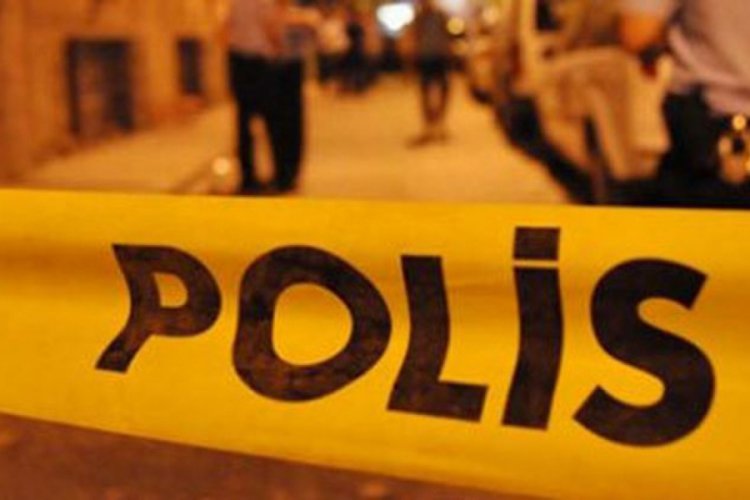 Eski muhtar trakt&ouml;r&uuml;n altında can verdi