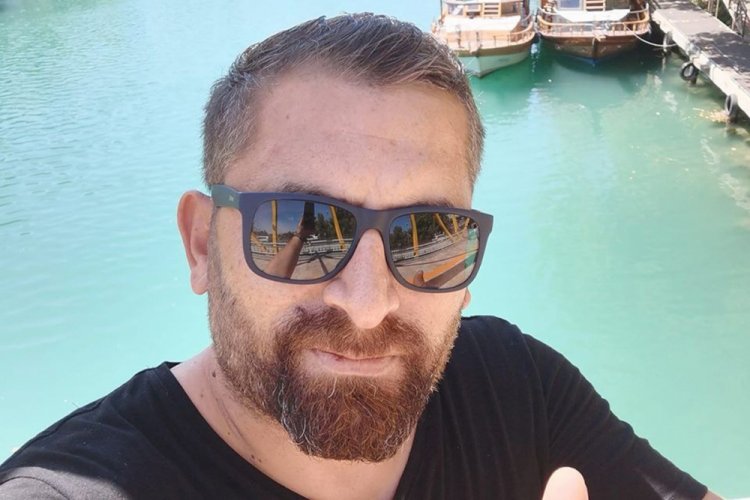 Mali m&uuml;şavir iş yerinde &ouml;l&uuml; bulundu
