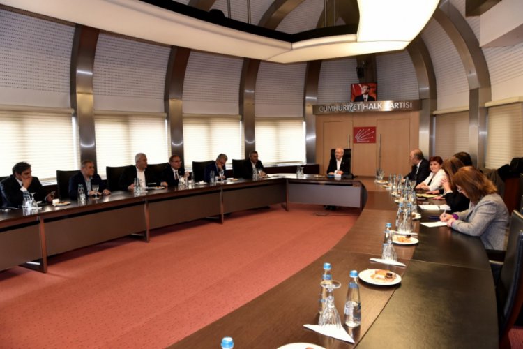 Kılı&ccedil;daroğlu, T&uuml;rk Tabipleri Birliği heyetini kabul etti