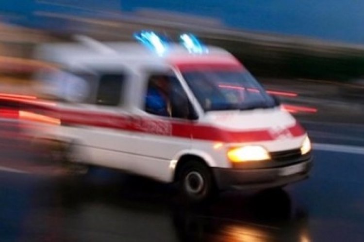 Osmaniye'de tır ile otomobil &ccedil;arpıştı