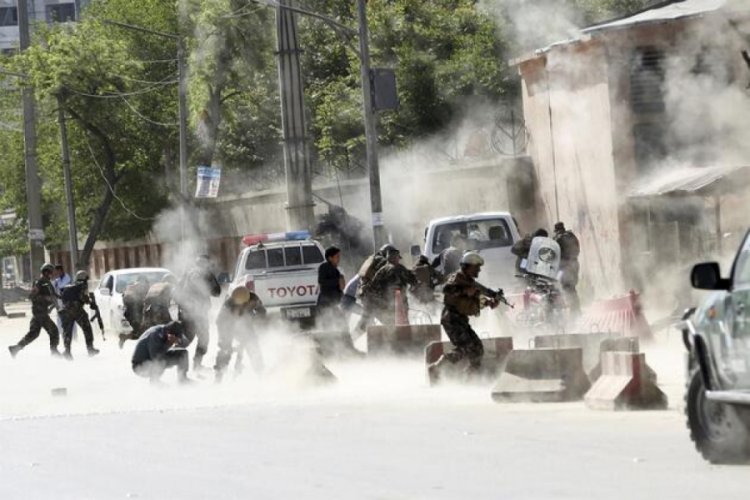 Afganistan'da silahlı saldırı: En az 20 &ouml;l&uuml;