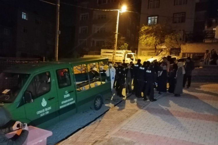 Gen&ccedil; kadın evinin banyosunda &ouml;l&uuml; bulundu