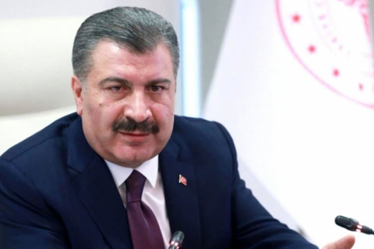 Sağlık Bakanı Koca'dan 65 yaş ve &uuml;st&uuml; olanlar i&ccedil;in &ccedil;ağrı