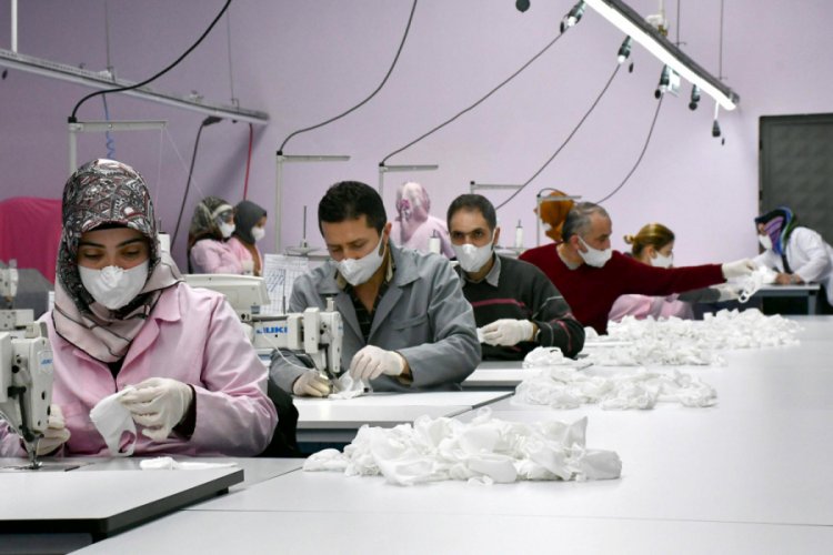 Tekstil firması, yıkanabilir maske &uuml;retmeye başladı