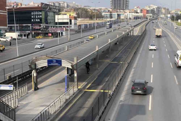 İstanbul'da trafik yoğunluğu y&uuml;zde 1'e d&uuml;şt&uuml;