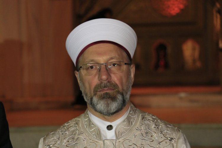 Erbaş'tan koronavir&uuml;se karşı sigarayı bırakma &ouml;nerisi