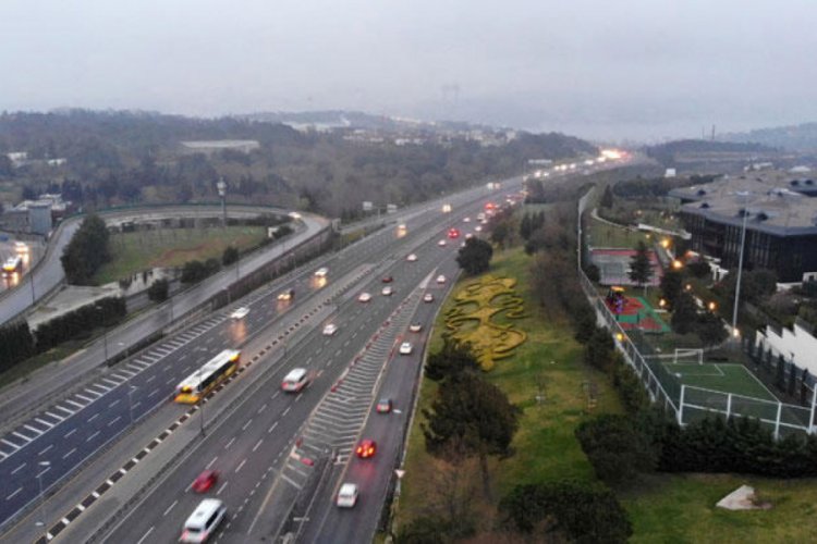 İstanbul'un Pazartesi trafiğine corona etkisi!