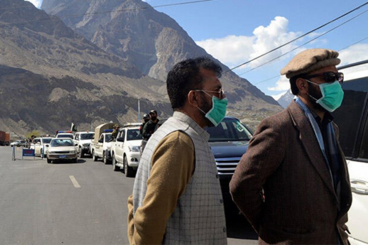 Pakistan Başbakanı İmran Han'dan corona vir&uuml;s&uuml; ile m&uuml;cadele a&ccedil;ıklaması