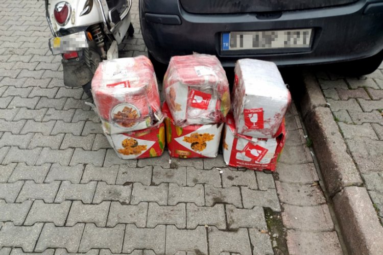 Adana'da 128 kilogram ka&ccedil;ak t&uuml;t&uuml;n ele ge&ccedil;irildi
